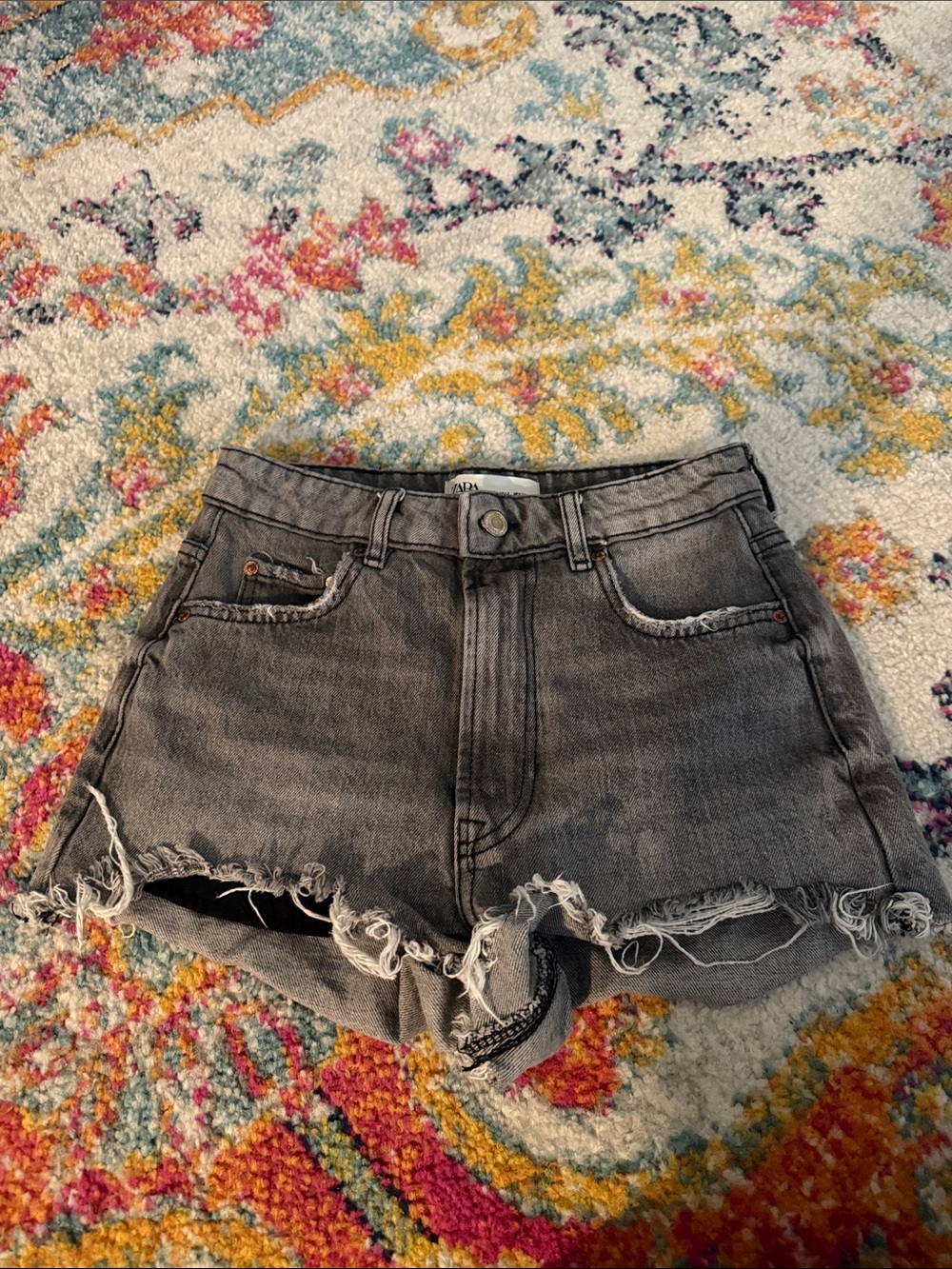 Zara Blackwashed Distressed Denim Shorts